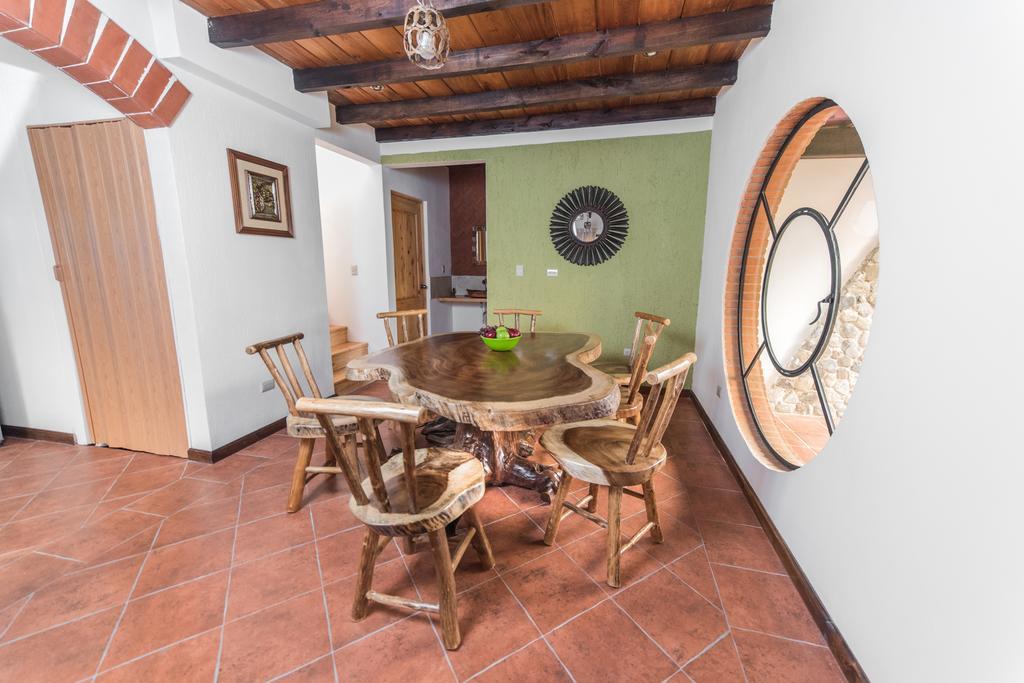 Villas Jucanya Super Higienizadas Panajachel Pokoj fotografie