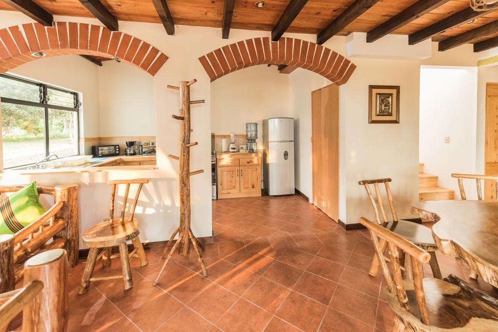 Villas Jucanya Super Higienizadas Panajachel Pokoj fotografie